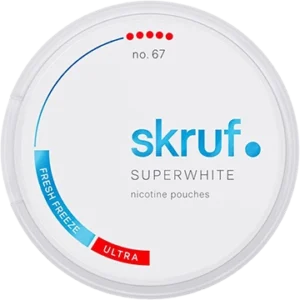 Skruf Superwhite No67 Fresh Freeze Ultra Strong pouch can